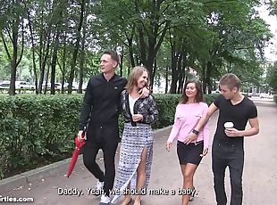 russo, sexo-em-grupo, meias-calças, a-quatro