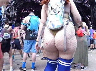 CANDID HOT RED HEAD JIGGLY RAVE PAWG 1-2 (REPOST) 