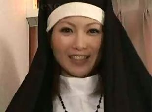 Монахиня