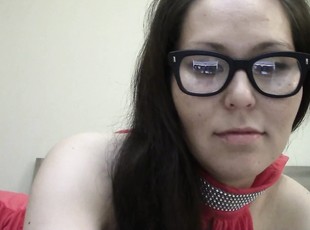 Eva Russian webcam model babe posing and makes strip and spredaing ...