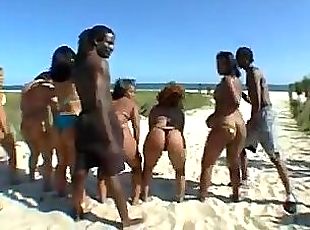 אורגיה-orgy, ברזיל, תחת-butt