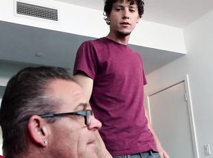 Young fucker faking out his father and gets pov blowjob from gorgeous chubby step mom